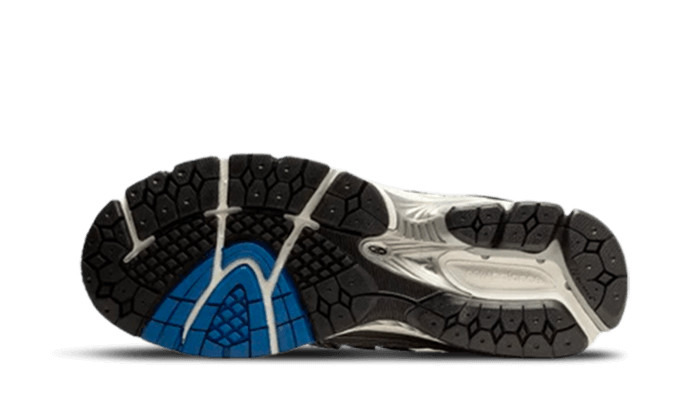 1906r-silver-metallic-socksforsport