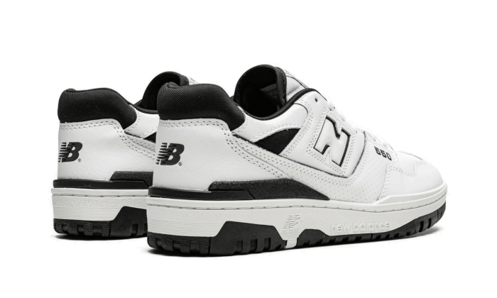 550-white-black-socksforsport