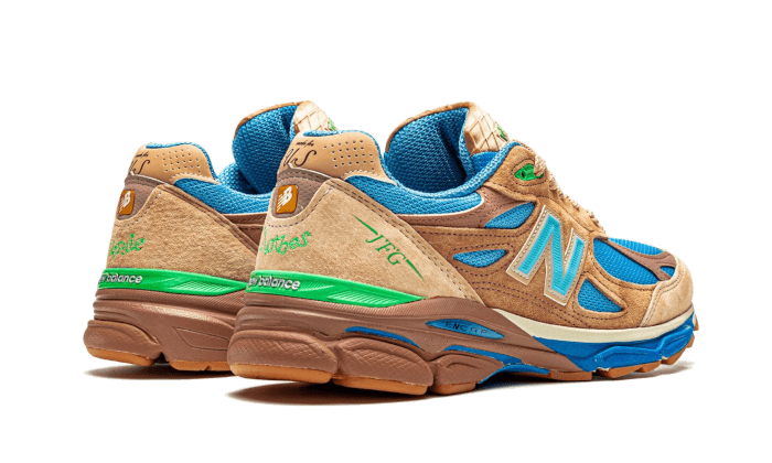 990-v3-joe-freshgoods-outside-clothes-socksforsport