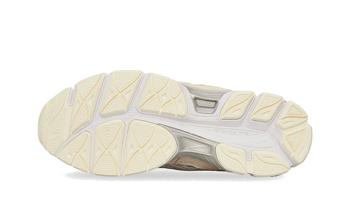 gel-nyc-white-oyster-grey-socksforsport