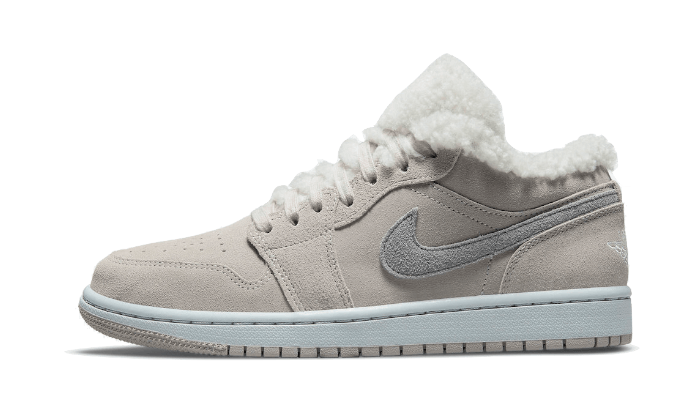 air-jordan-1-low-se-sherpa-fleece-socksforsport