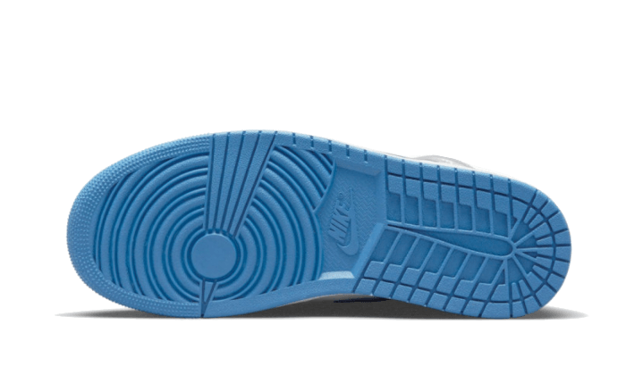 air-jordan-1-mid-true-blue-socksforsport