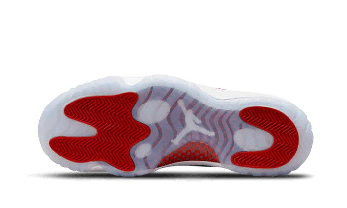 air-jordan-11-retro-cherry-2022-socksforsport