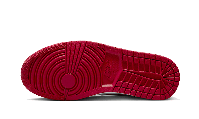 air-jordan-1-low-reverse-black-toe-socksforsport