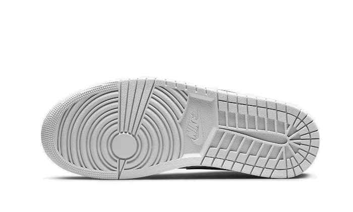 air-jordan-1-low-shadow-toe-socksforsport