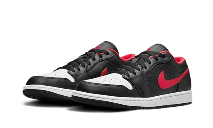 air-jordan-1-low-white-toe-socksforsport