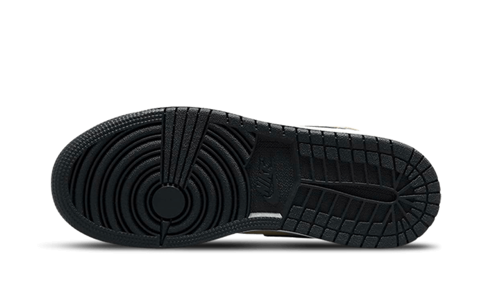 air-jordan-1-mid-dunk-contest-socksforsport