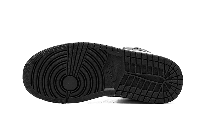 air-jordan-1-mid-panda-socksforsport