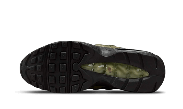 air-max-95-black-earth-socksforsport