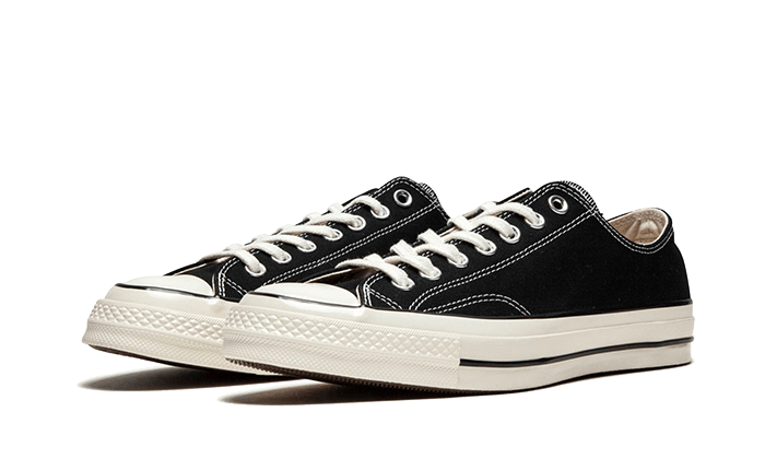 chuck-taylor-all-star-70-ox-black-white-socksforsport