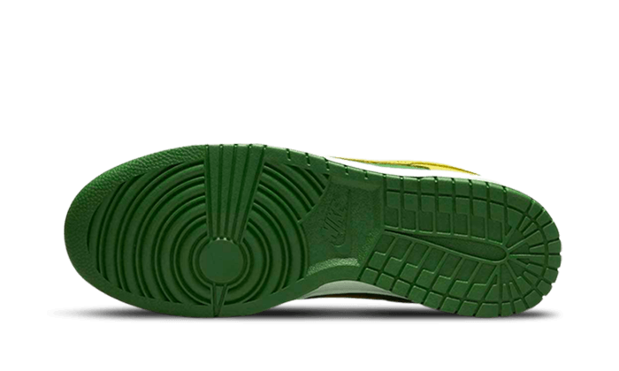 dunk-low-reverse-brazil-socksforsport
