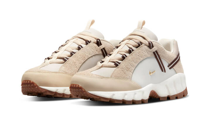 air-humara-lx-jacquemus-beige-socksforsport
