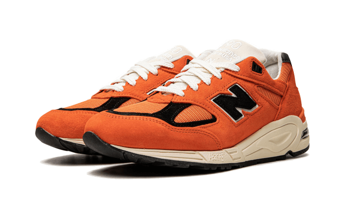 990-v2-made-in-usa-marigold-socksforsport