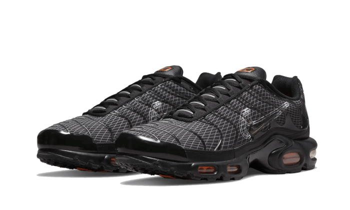 air-max-plus-3d-swoosh-black-socksforsport