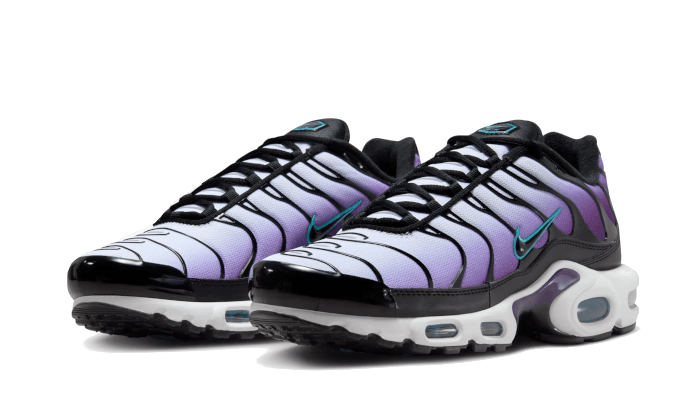 air-max-plus-reverse-grape-socksforsport