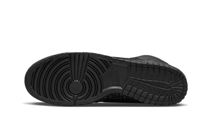 dunk-high-undercover-chaos-black-socksforsport