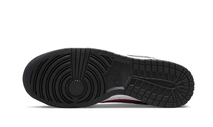 dunk-low-graffiti-pink-socksforsport