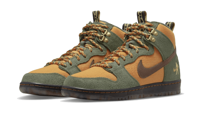 sb-dunk-high-passport-work-boots-socksforsport