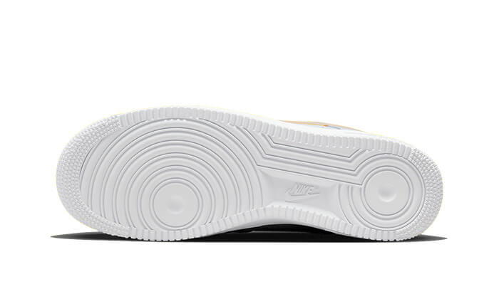 air-force-1-low-07-brushstroke-solar-flare-socksforsport