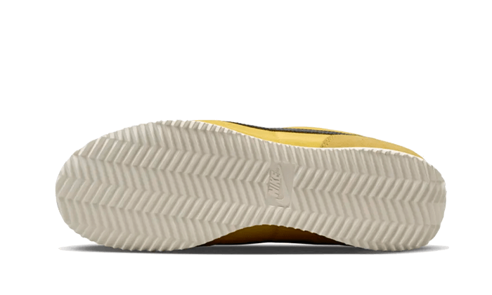 cortez-vivid-sulfur-socksforsport