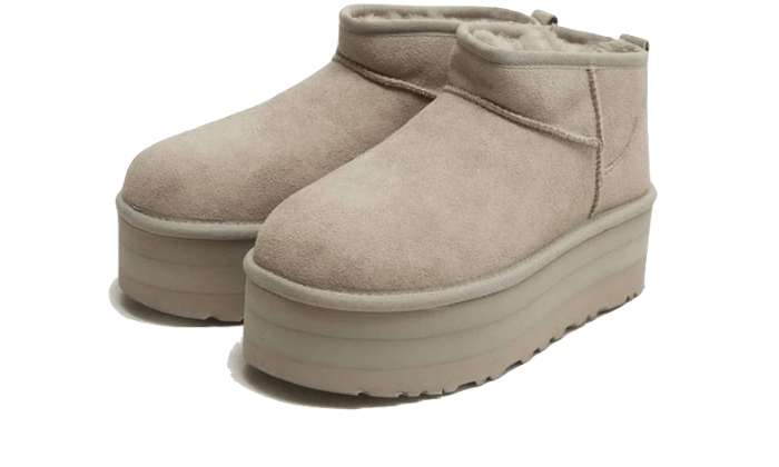 classic-ultra-mini-platform-boot-goat-socksforsport