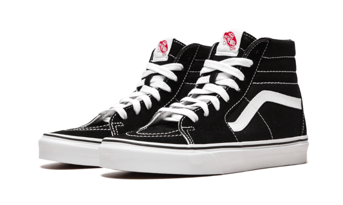 sk8-hi-black-white-socksforsport
