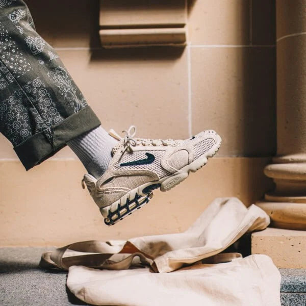 air-zoom-spiridon-cage-2-stussy-fossil-socksforsport