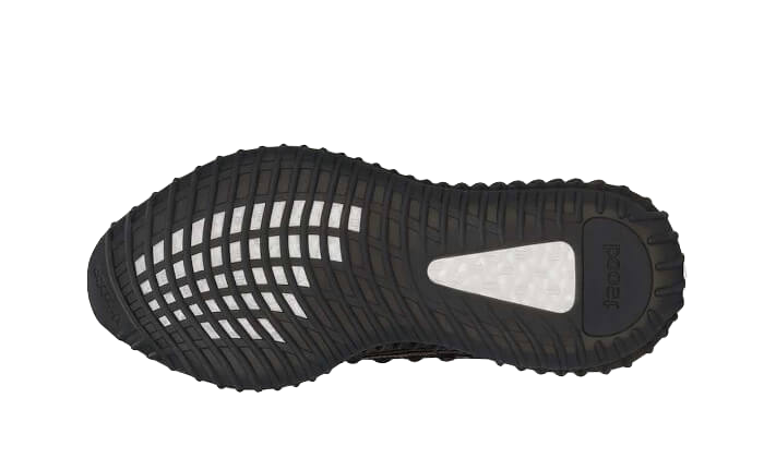 yeezy-350-v2-cmpct-slate-carbon-socksforsport