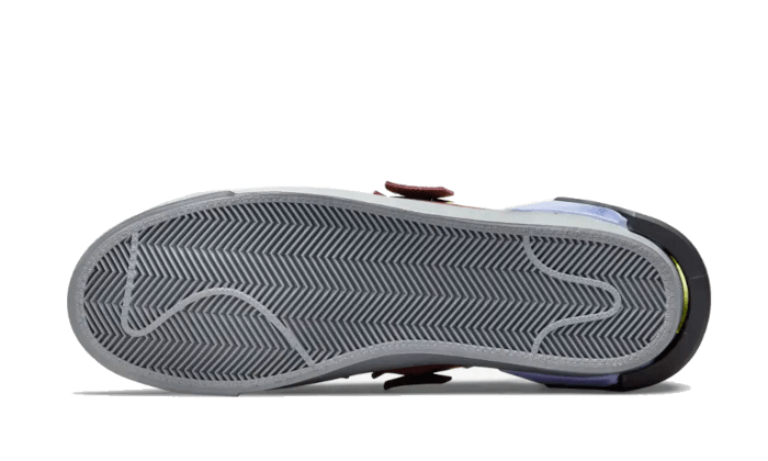 blazer-low-acronym-black-socksforsport