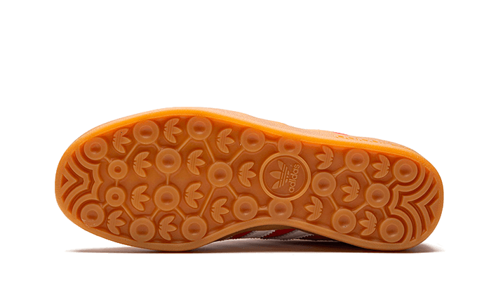 gazelle-indoor-scarlet-cloud-white-socksforsport