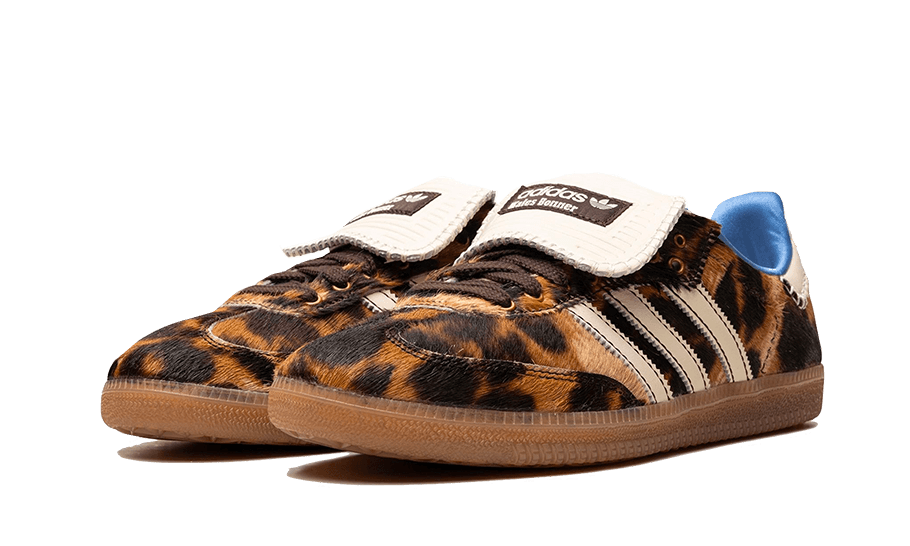 samba-nylon-wales-bonner-dark-brown-socksforsport