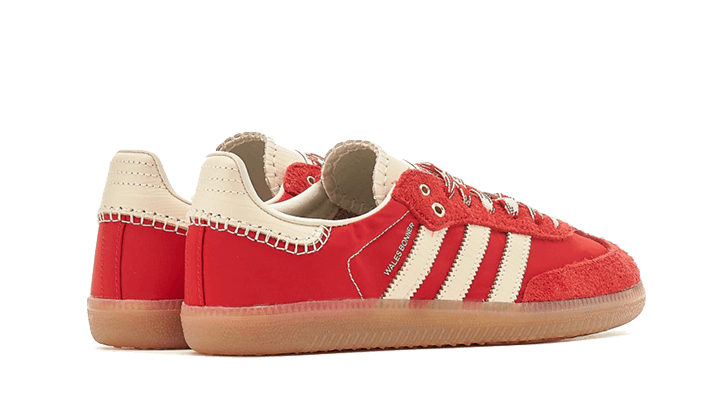 samba-wales-bonner-red-white-socksforsport