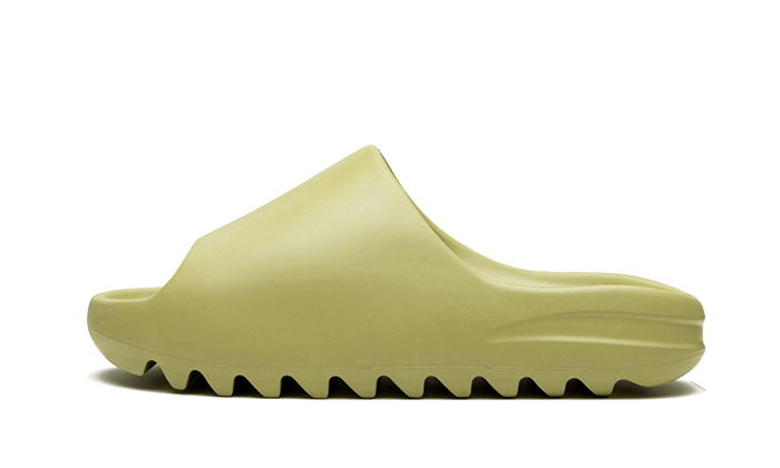 yeezy-slide-resin-first-release-socksforsport