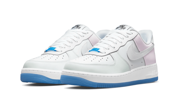 air-force-1-low-07-lx-uv-reactive-multi-socksforsport