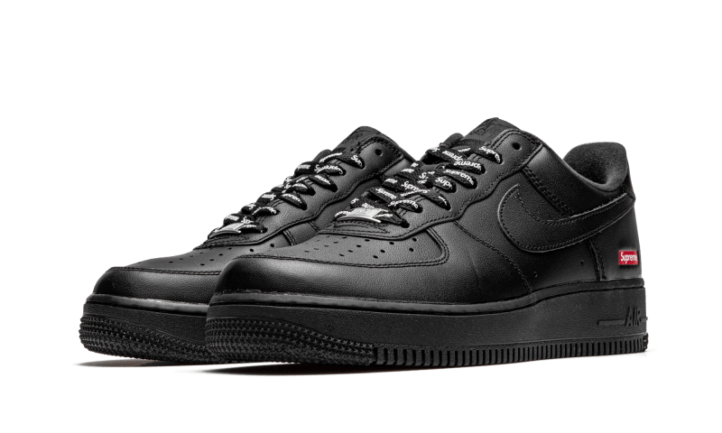 air-force-1-low-black-supreme-socksforsport