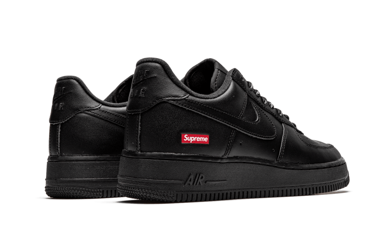 air-force-1-low-black-supreme-socksforsport