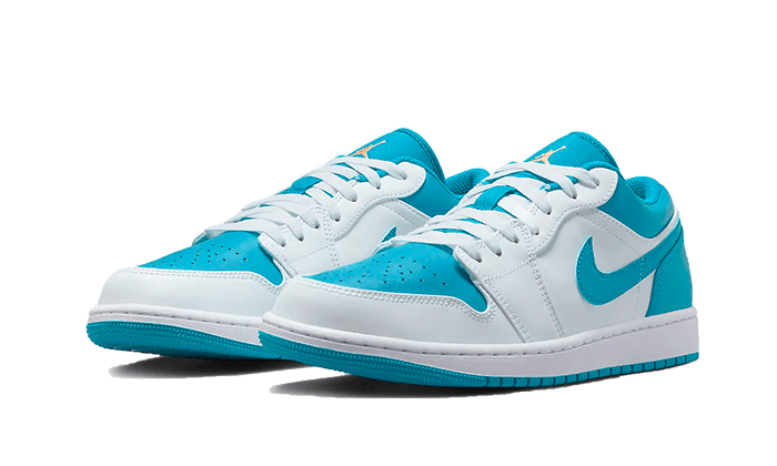 air-jordan-1-low-aquatone-socksforsport