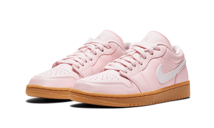 air-jordan-1-low-arctic-pink-gum-socksforsport