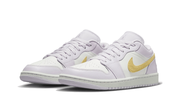 air-jordan-1-low-barely-grape-socksforsport