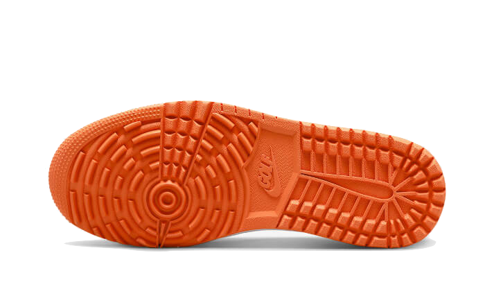 air-jordan-1-retro-low-golf-shattered-backboard-socksforsport