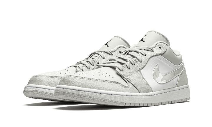 air-jordan-1-low-grey-camo-socksforsport