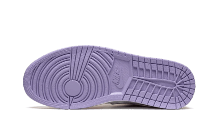 air-jordan-1-low-se-arctic-punch-socksforsport