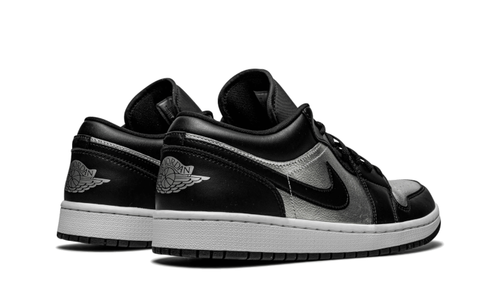 air-jordan-1-low-se-black-metallic-silver-socksforsport