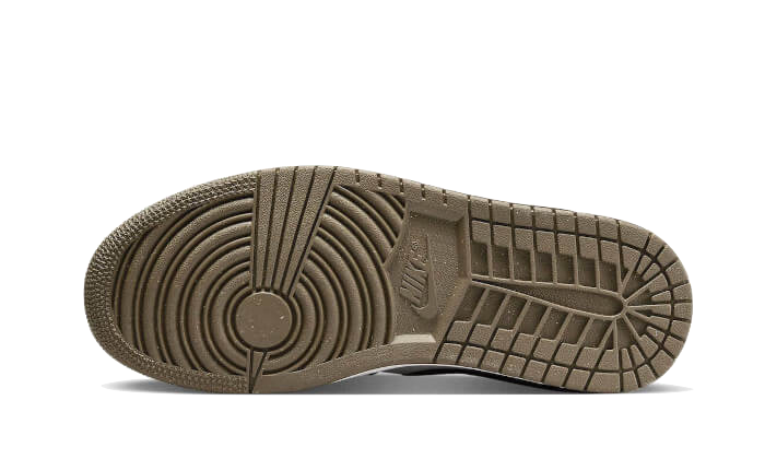 air-jordan-1-low-se-light-olive-socksforsport