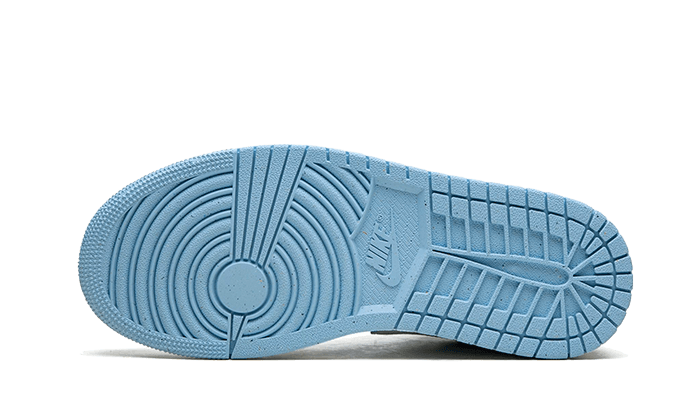 air-jordan-1-low-se-reverse-ice-blue-socksforsport