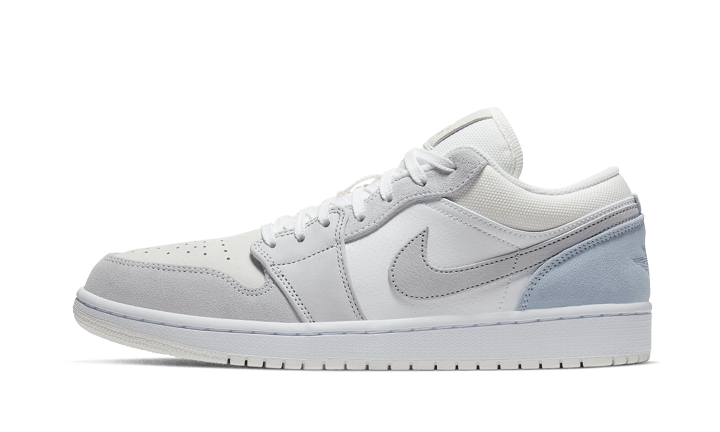 air-jordan-1-low-sky-grey-paris-socksforsport