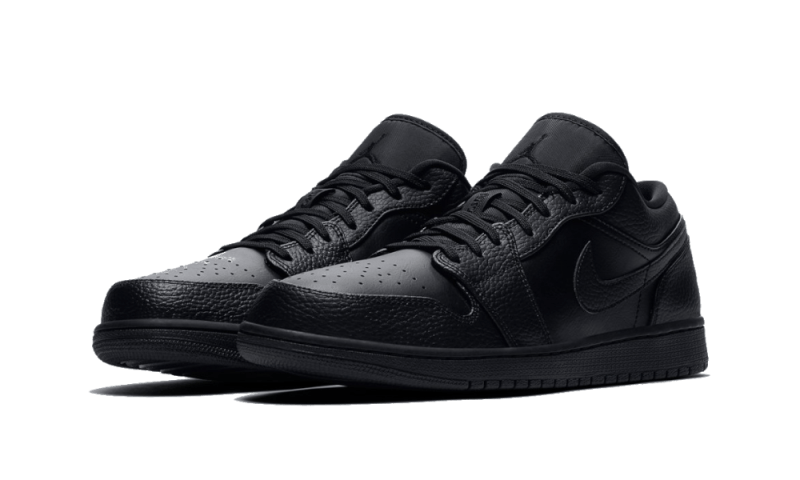 air-jordan-1-low-triple-black-socksforsport