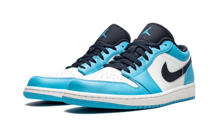 air-jordan-1-low-unc-2021-socksforsport