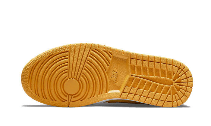 air-jordan-1-low-yellow-strike-socksforsport