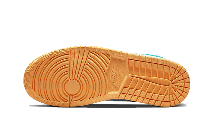 air-jordan-1-mid-aquatone-socksforsport
